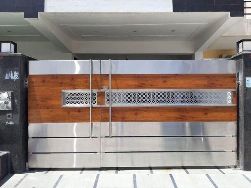 Luxurious Gate